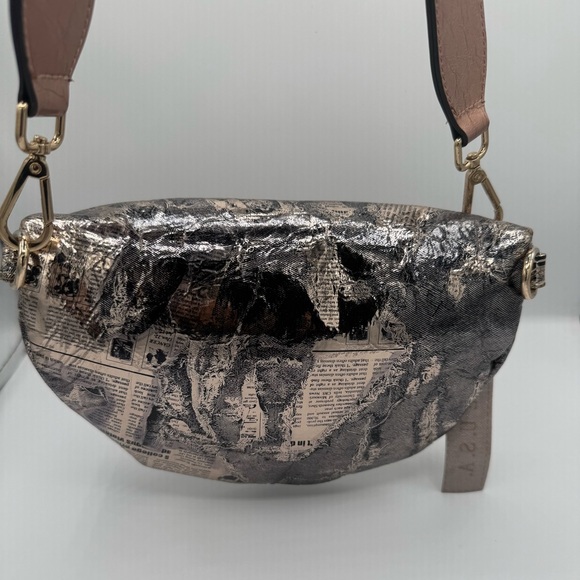 Nicole Lee Metallic Crossbody Bag - Picture 6 of 8